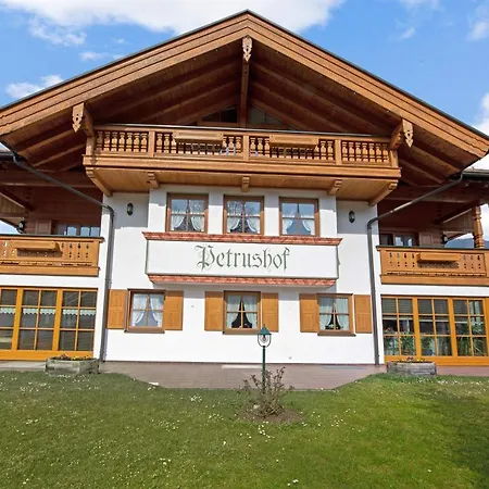 Petrushof Rechenberg Апартаменты